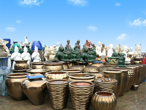 Pay a Visit to Binh Duong Ceramic Villages
