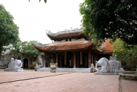 Phat Tich Pagoda - a Buddhist cultural center with ancient sculptural